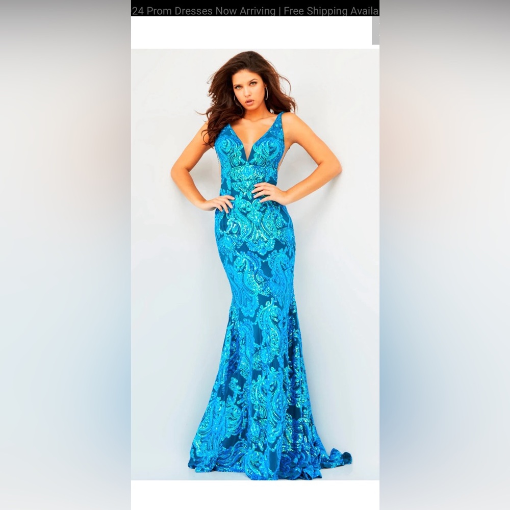 Jovani 08646 prom dress in Iridescent Royal. New with tags! Size 14
